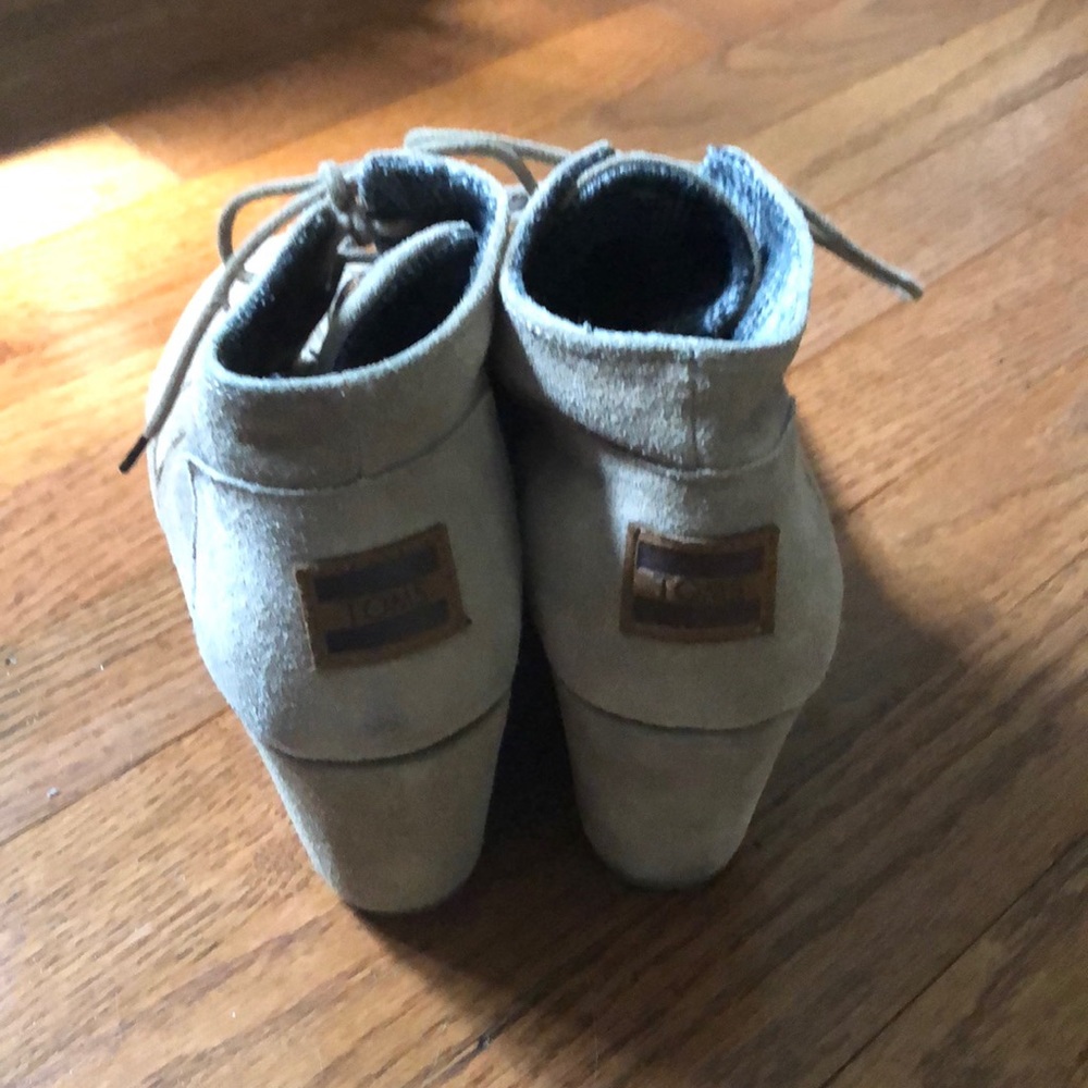Toms booties - Picture 2 of 5